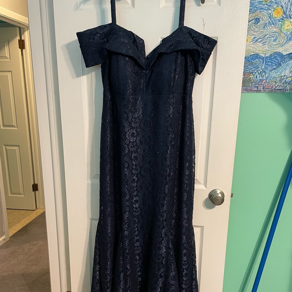 Off the shoulder cap sleeve floral lace mermaid gown